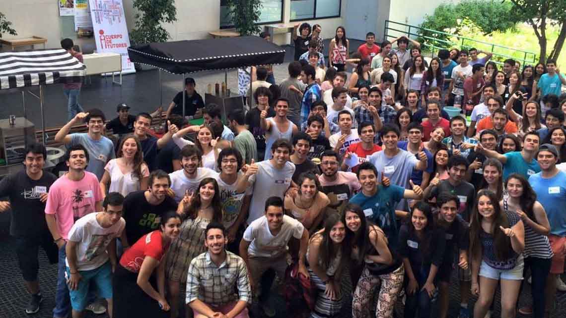 carrito de comida y hamburguesas y limitos para fiesta, aniversario cumpleaños, matrimonios y eventos